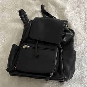 Liz Claiborne Stylish Black Backpack
